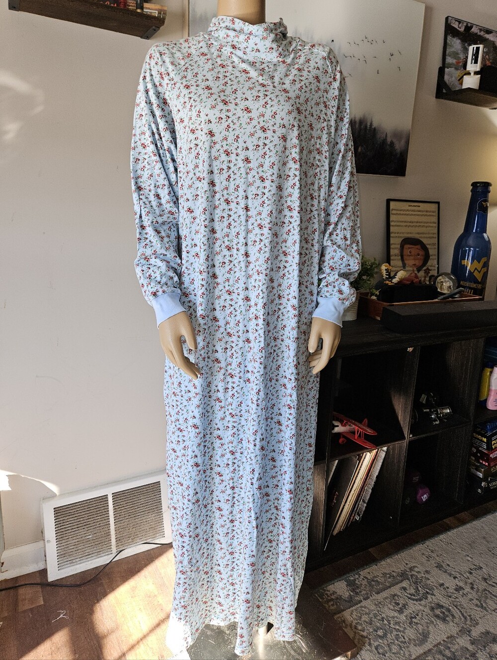 The Vermont Country Store Blue Floral Traditional Nightgown XL Modest Prairie